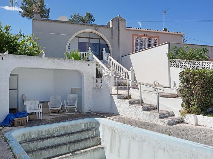 Image No.28-2 Bed House for sale