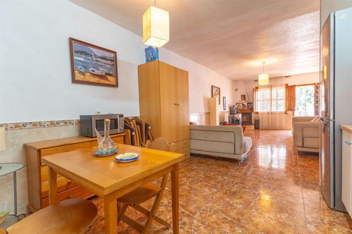 Image No.11-2 Bed Bungalow for sale