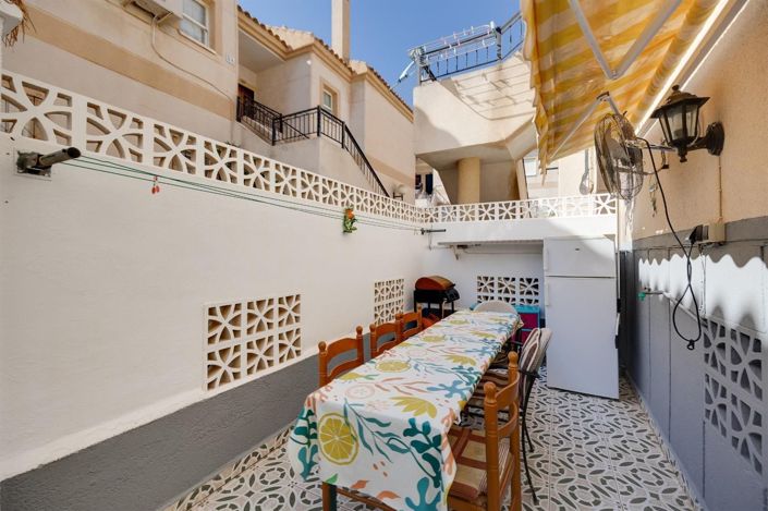 Image No.14-2 Bed Bungalow for sale