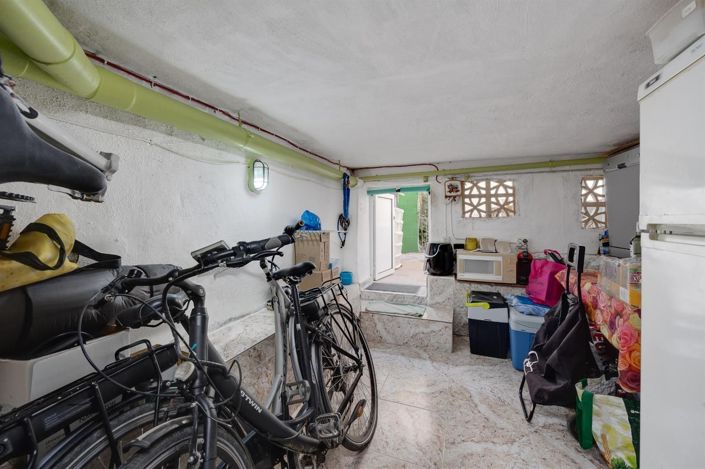 Image No.16-2 Bed Bungalow for sale