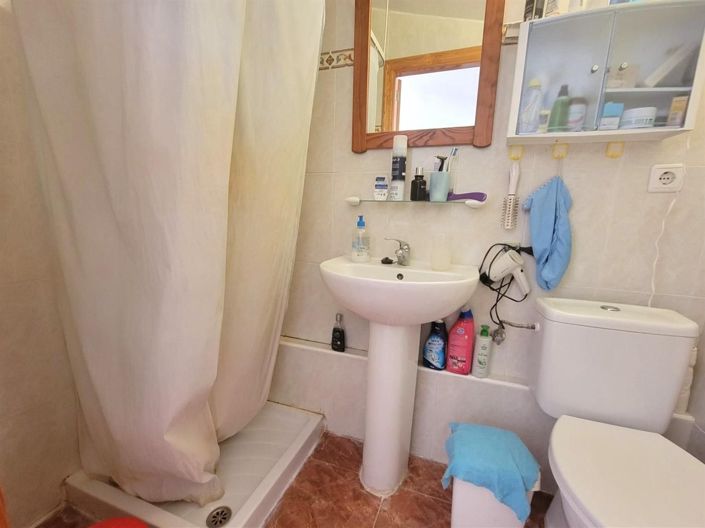 Image No.36-3 Bed House for sale