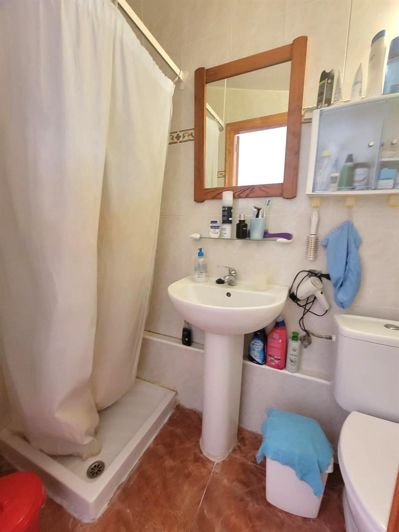 Image No.37-3 Bed House for sale