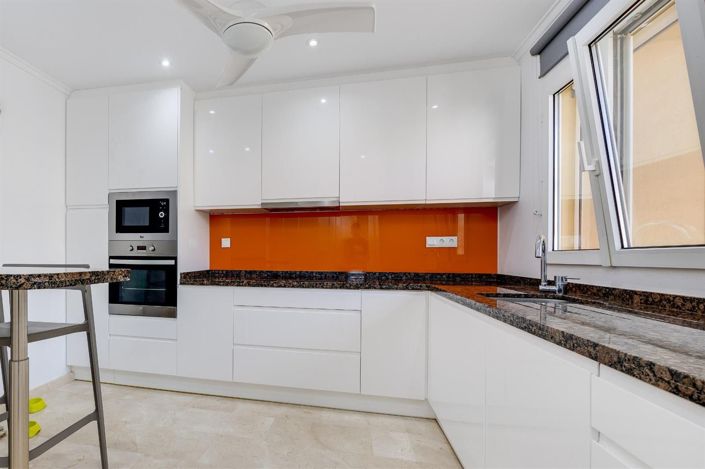 Image No.13-4 Bed Bungalow for sale