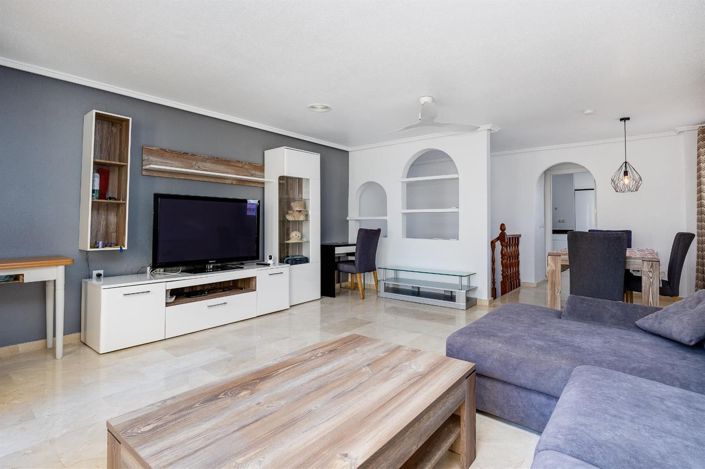 Image No.2-4 Bed Bungalow for sale