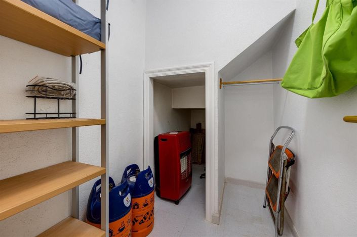 Image No.34-4 Bed Bungalow for sale