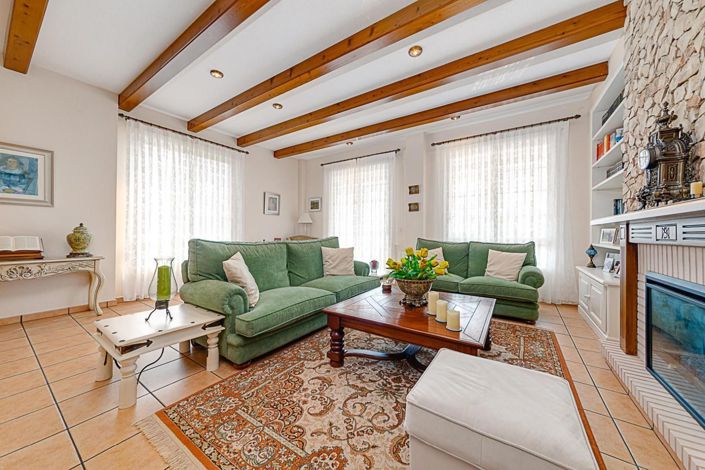 Image No.15-5 Bed Villa for sale