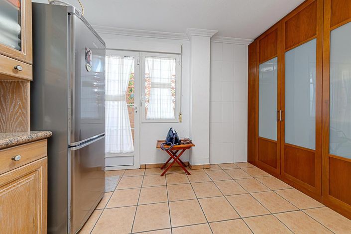 Image No.19-5 Bed Villa for sale