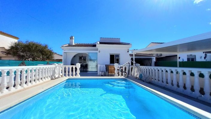 Image No.2-3 Bed House for sale