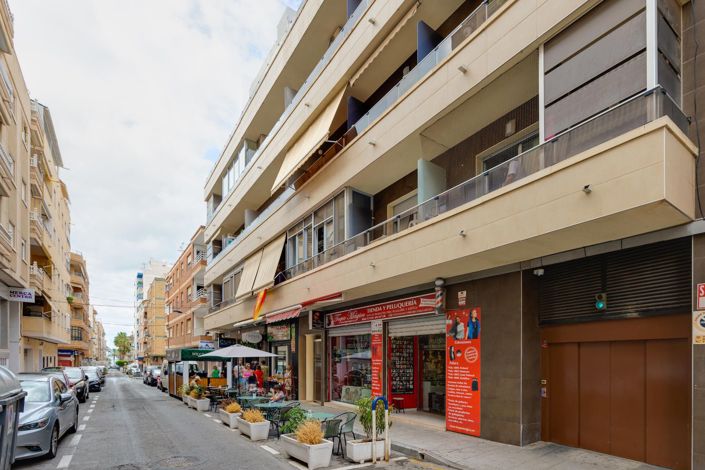 Image No.3-3 Bed Apartment for sale