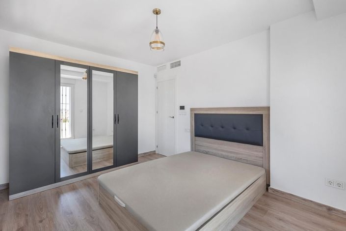 Image No.22-4 Bed Villa for sale