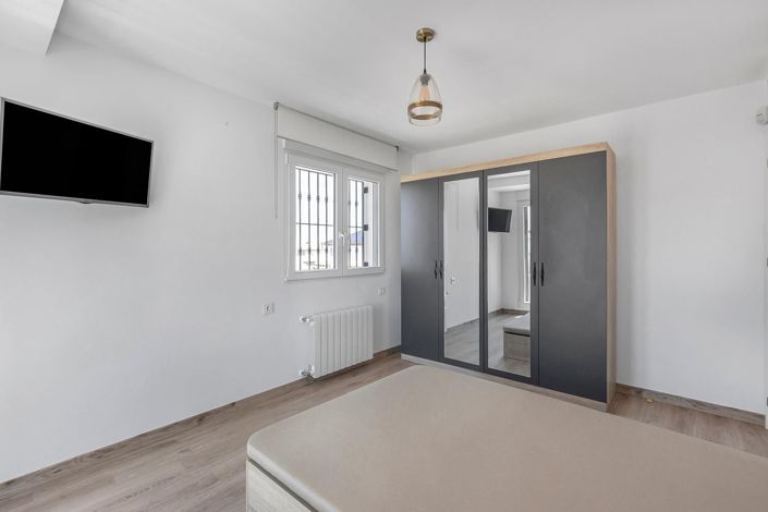 Image No.23-4 Bed Villa for sale