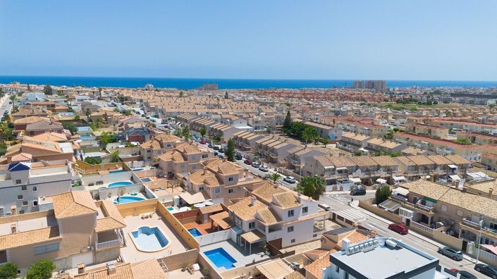 Image No.36-4 Bed Villa for sale