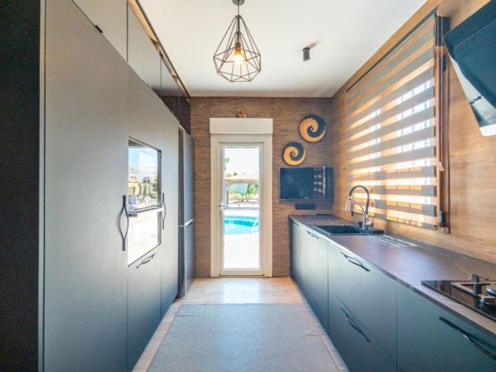 Image No.14-4 Bed Villa for sale