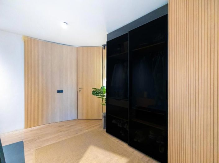 Image No.18-4 Bed Villa for sale