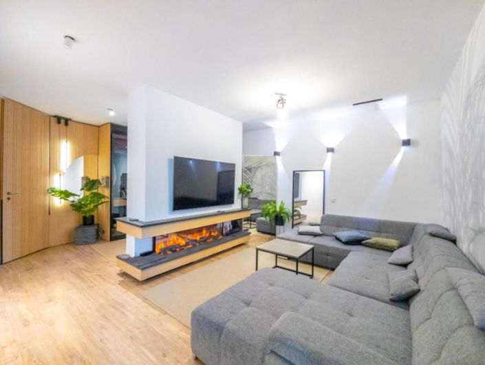 Image No.8-4 Bed Villa for sale