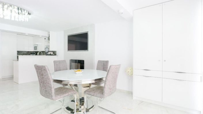 Image No.10-4 Bed House for sale