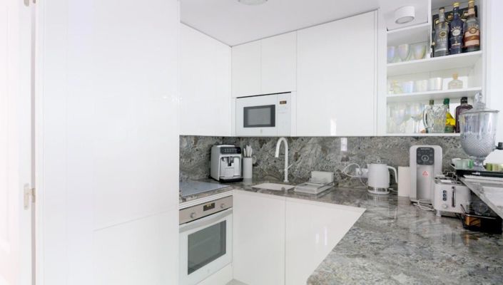 Image No.14-4 Bed House for sale