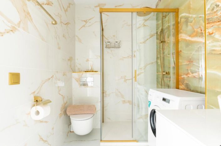 Image No.18-4 Bed House for sale