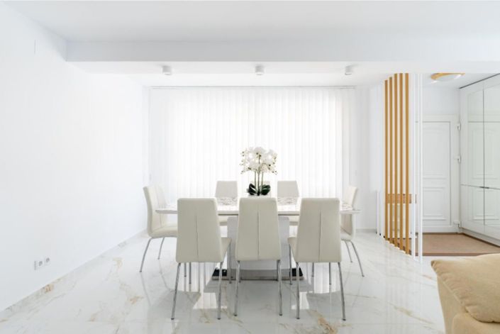 Image No.7-4 Bed House for sale