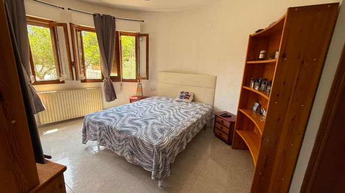 Image No.27-6 Bed Villa for sale