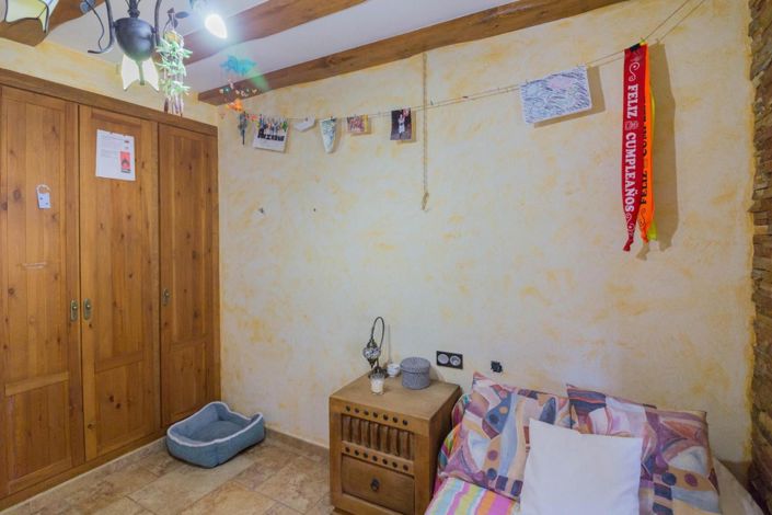 Image No.21-8 Bed Villa for sale