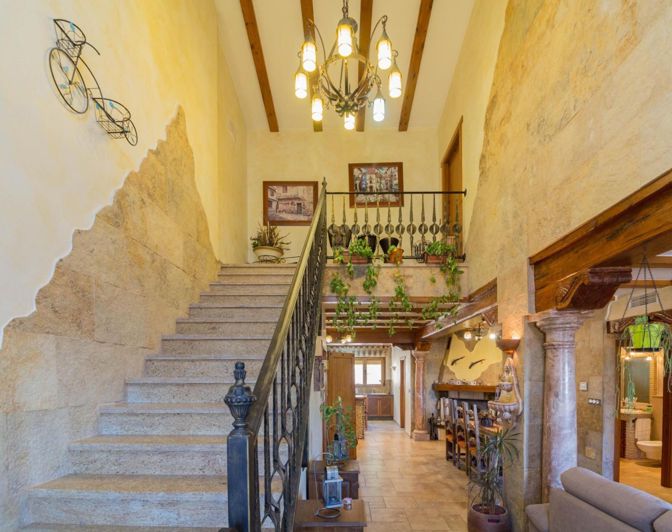 Image No.26-8 Bed Villa for sale