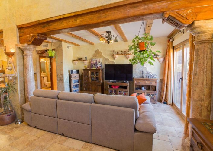 Image No.3-8 Bed Villa for sale