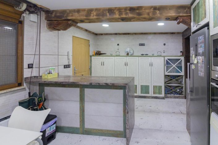 Image No.41-8 Bed Villa for sale