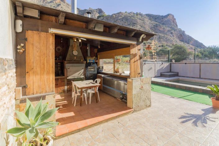 Image No.42-8 Bed Villa for sale