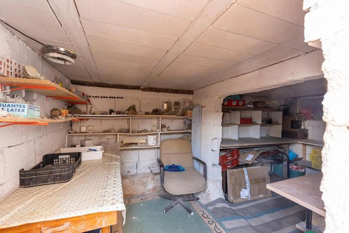 Image No.20-2 Bed Bungalow for sale