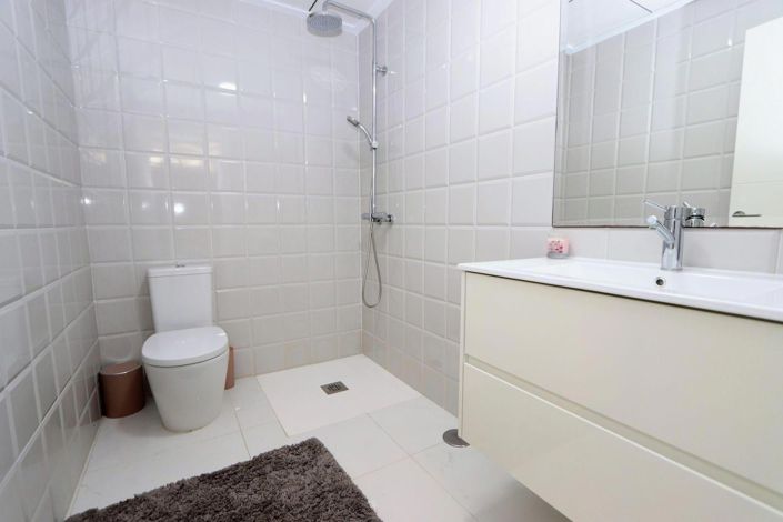 Image No.35-5 Bed Villa for sale