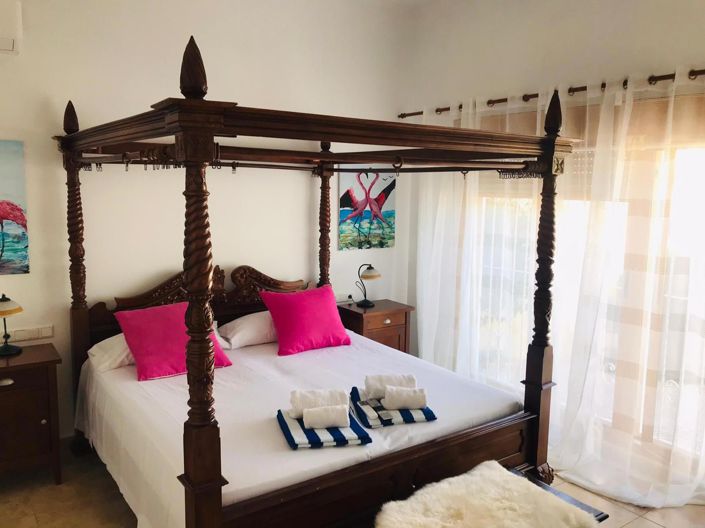 Image No.21-3 Bed Villa for sale