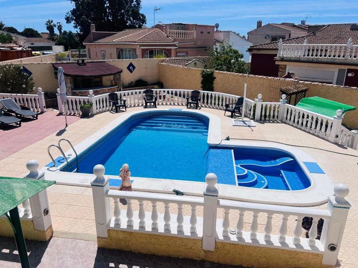 Image No.46-3 Bed Villa for sale