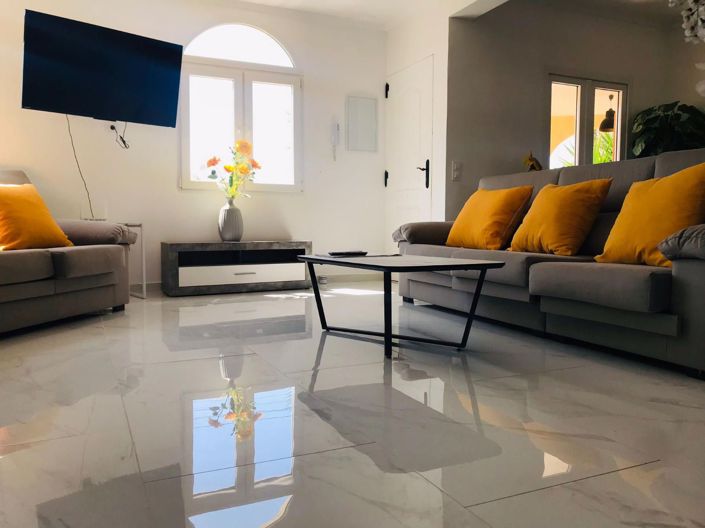 Image No.8-3 Bed Villa for sale