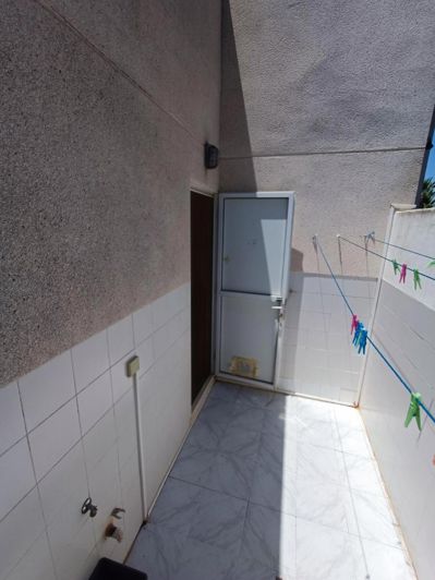 Image No.32-3 Bed House for sale