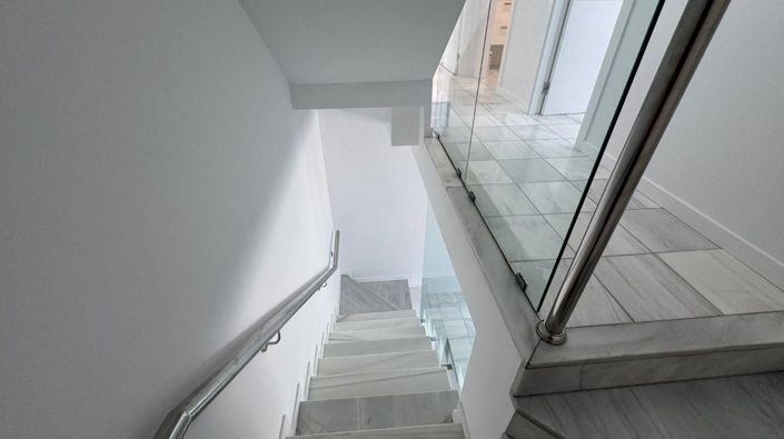 Image No.24-2 Bed House for sale