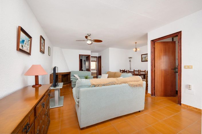 Image No.11-2 Bed Apartment for sale