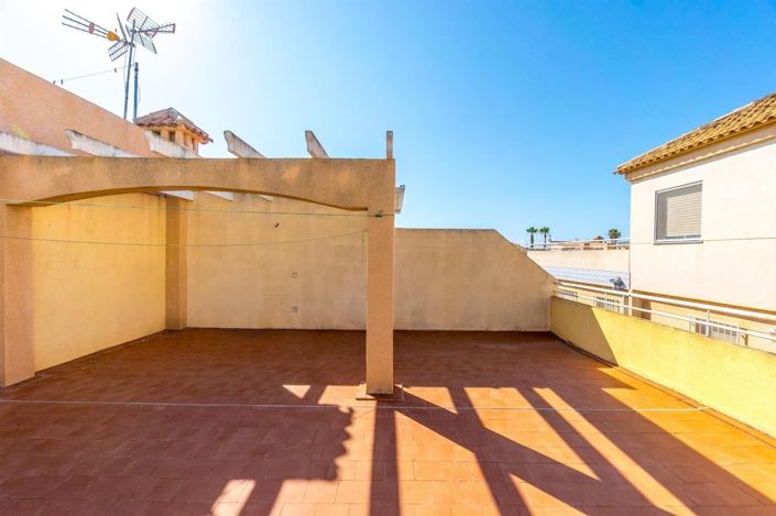 Image No.21-2 Bed Bungalow for sale