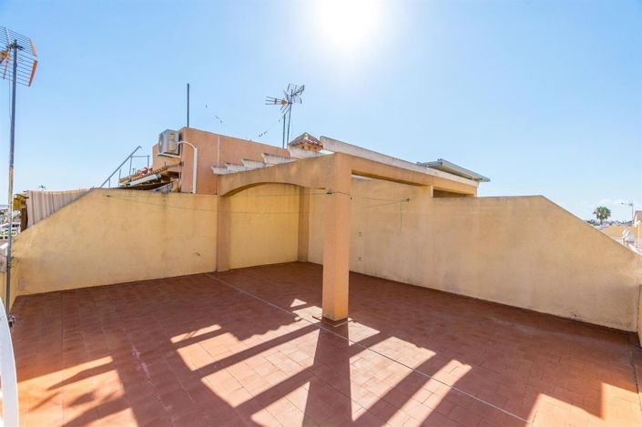 Image No.22-2 Bed Bungalow for sale