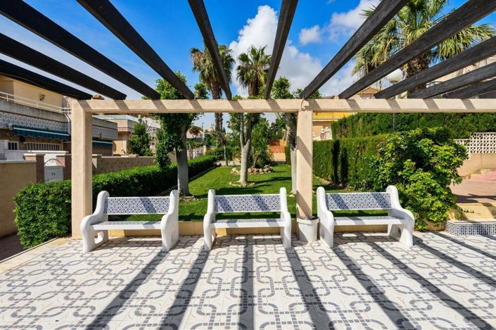 Image No.24-2 Bed Bungalow for sale