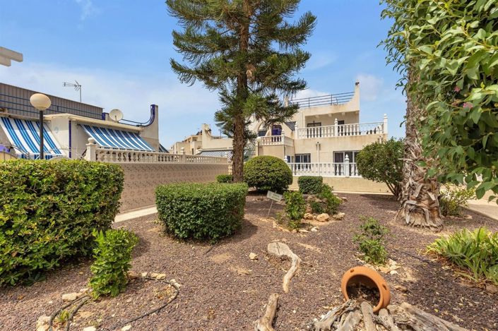 Image No.16-2 Bed House for sale