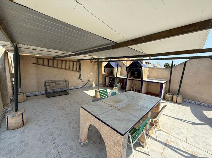 Image No.3-2 Bed House for sale