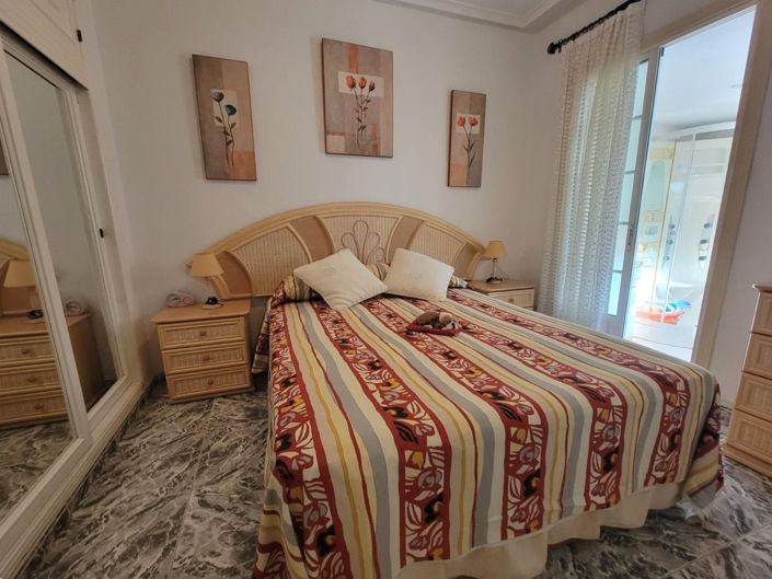 Image No.20-2 Bed Bungalow for sale