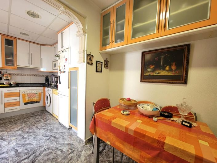 Image No.9-2 Bed Bungalow for sale