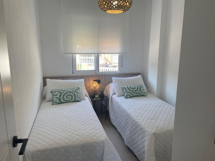 Image No.10-2 Bed Bungalow for sale