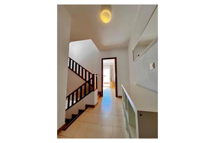 Image No.14-3 Bed House for sale