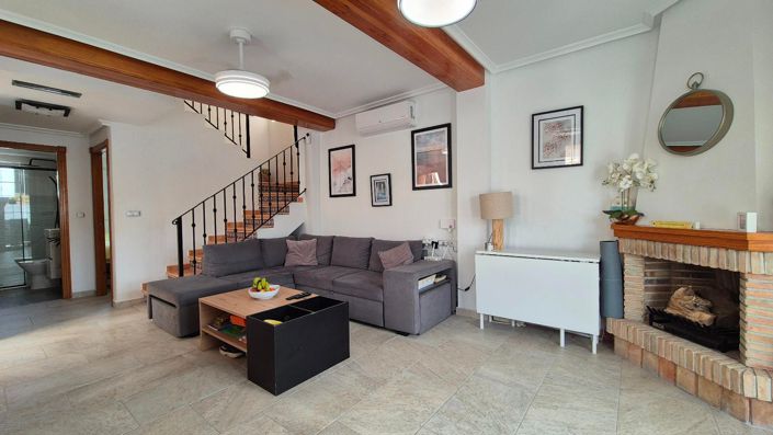 Image No.12-3 Bed Villa for sale