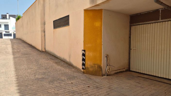 Image No.37-3 Bed Villa for sale