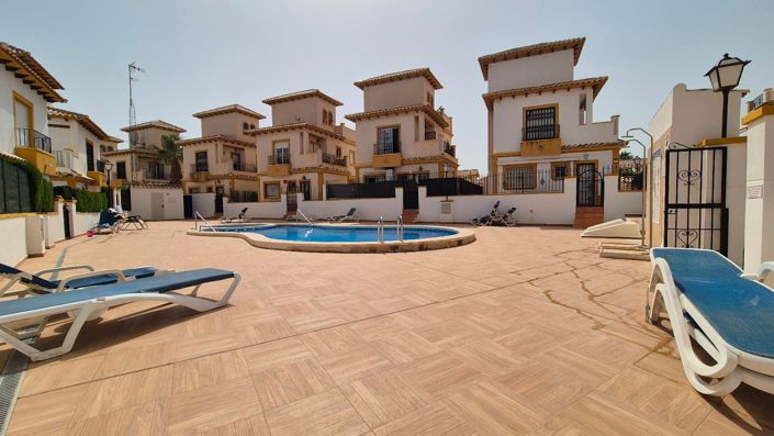 Image No.40-3 Bed Villa for sale