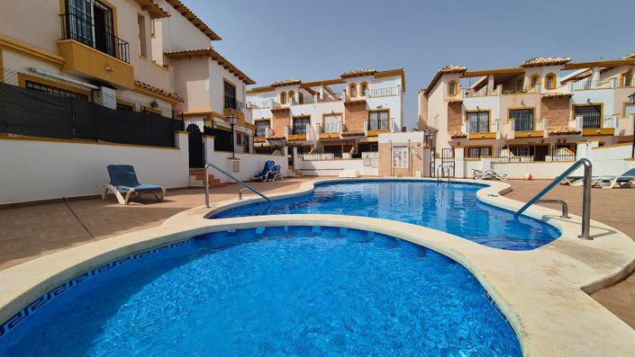 Image No.42-3 Bed Villa for sale